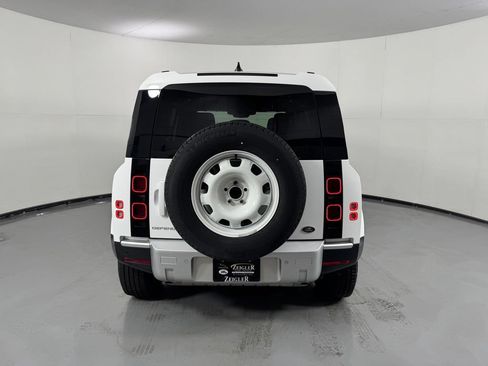 Used 2023 Land Rover Defender 110 AWD/4WD image 6