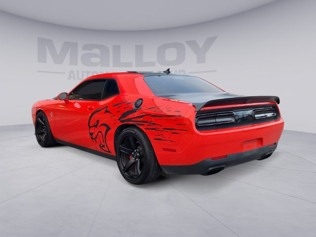 Used 2019 Dodge Challenger SRT Hellcat w/ Plus Package RWD image 3