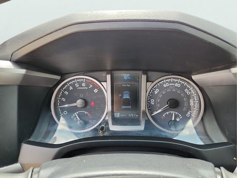 Used 2023 Toyota Tacoma Limited AWD/4WD image 19