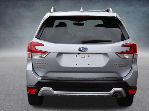 Used 2023 Subaru Forester Touring AWD/4WD image 23