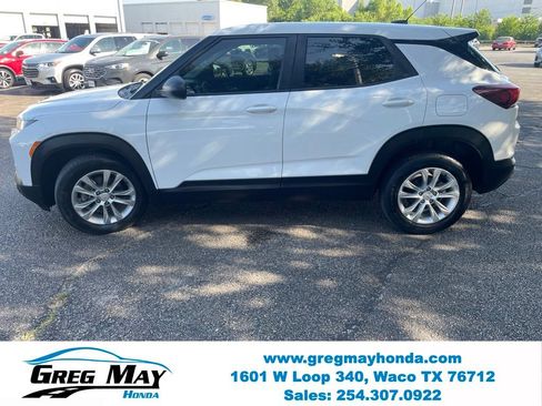 Used 2023 Chevrolet TrailBlazer LS FWD image 7
