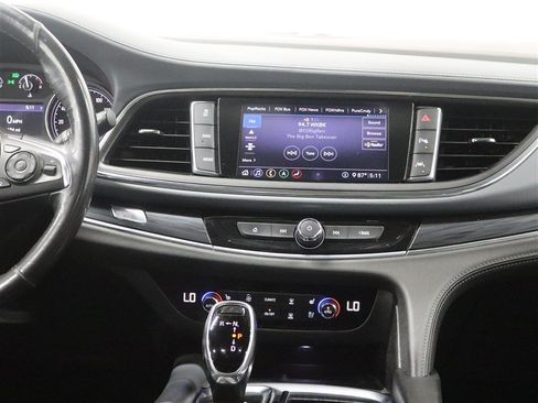 Used 2021 Buick Enclave Premium w/ Sun and Sites Package AWD/4WD image 30