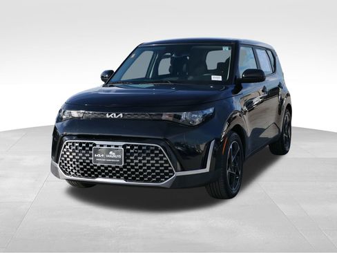Used 2023 Kia Soul EX image 6