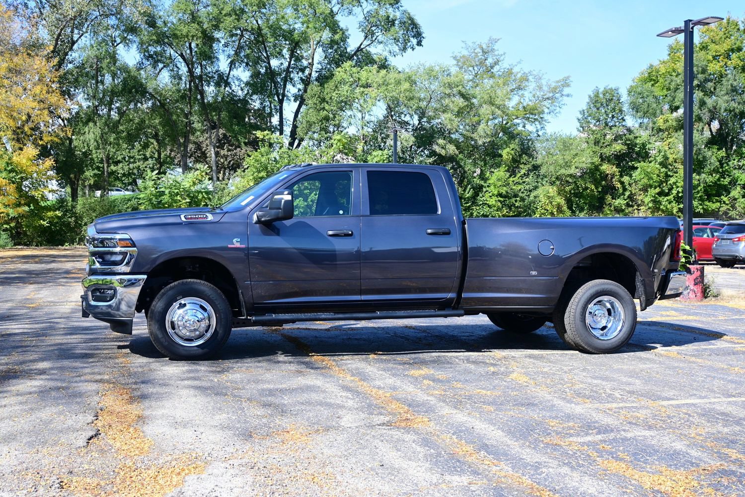 New 2027 RAM 3500 Tradesman AWD/4WD image 9