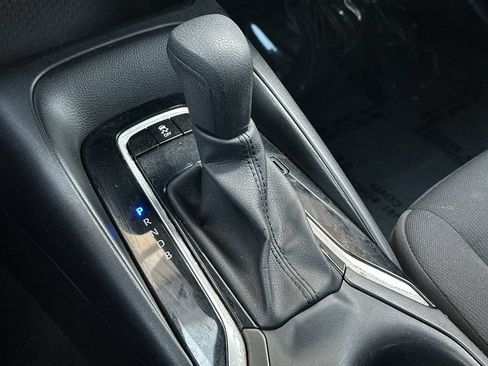 Used 2023 Toyota Corolla LE FWD image 19