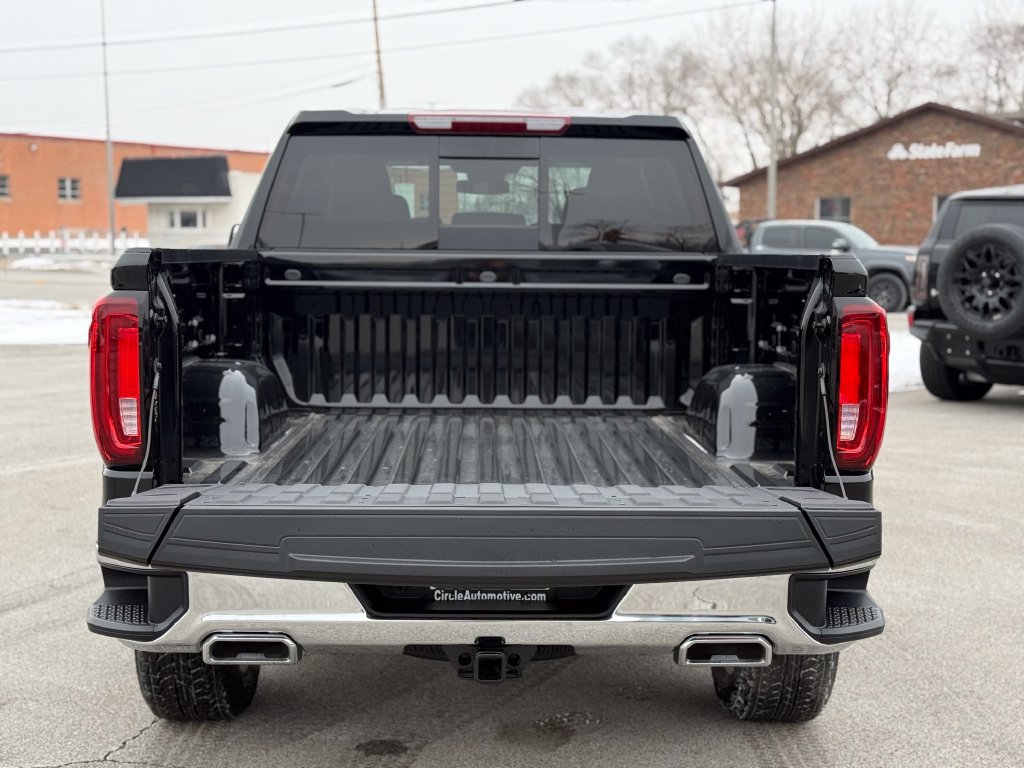 New 2026 GMC Sierra 1500 SLT w/ SLT Premium Package AWD/4WD image 5