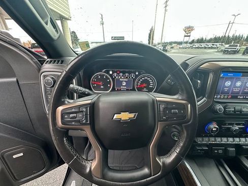 Used 2023 Chevrolet Silverado 2500 High Country w/ Z71 Off-Road Package image 12