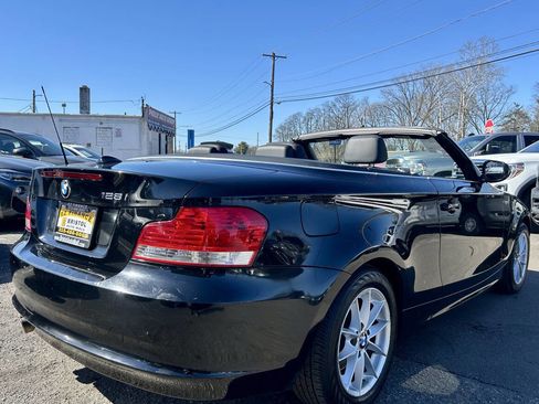 Used 2011 BMW 128i Convertible RWD image 6