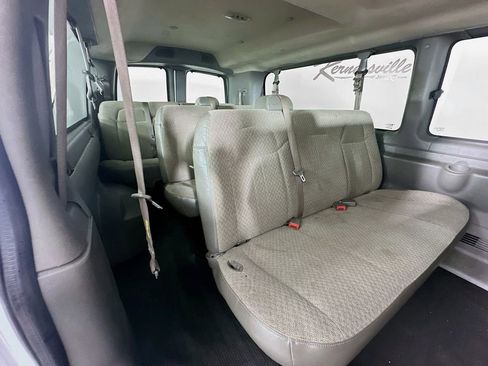 Used 2022 Chevrolet Express 3500 LS image 12