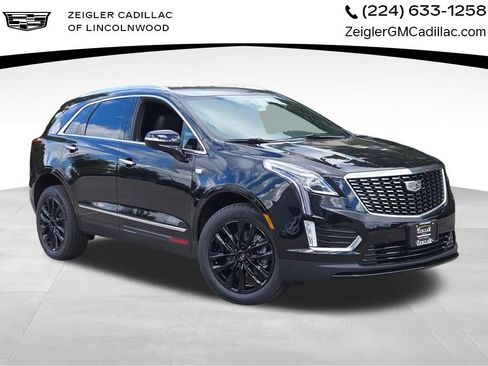 New 2025 Cadillac XT5 Luxury w/ LPO, Red Accent Package image 1