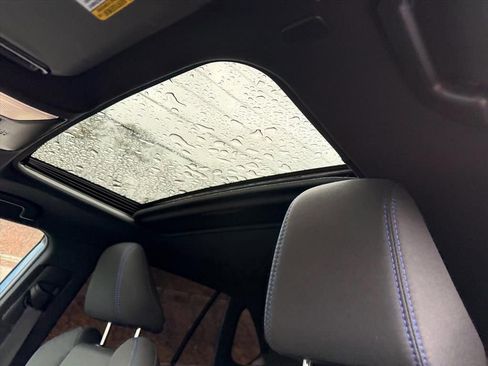 Used 2024 Toyota RAV4 SE w/ Convenience Package image 15