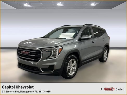Used 2023 GMC Terrain SLE w/ Driver Convenience Package FWD image 1