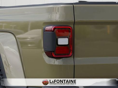 New 2026 Jeep Gladiator Willys AWD/4WD image 9