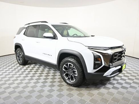 New 2026 Chevrolet Equinox ACTIV w/ Convenience Package III AWD/4WD image 9