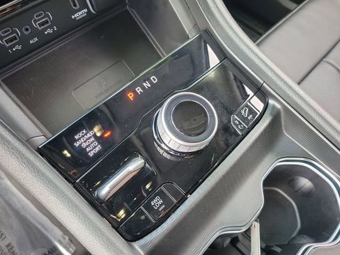 Used 2023 Jeep Grand Cherokee 4WD 4xe w/ Luxury Tech Group II image 30