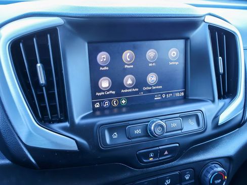 Used 2022 GMC Terrain SLE image 3