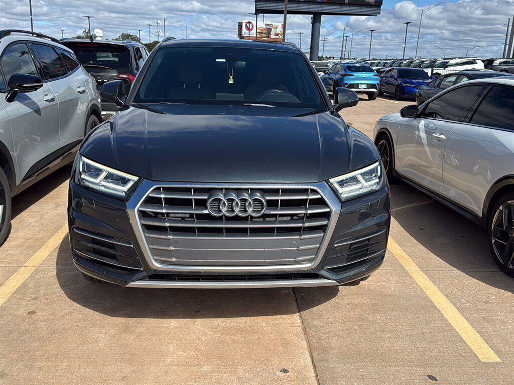 Used 2018 Audi Q5 2.0T Premium Plus w/ Premium Plus Package AWD/4WD image 9