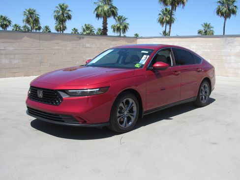 Certified 2023 Honda Accord EX image 1