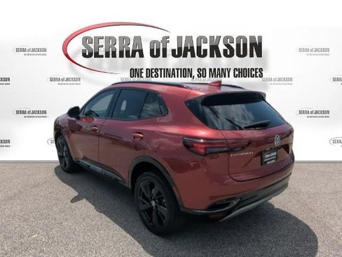 Used 2023 Buick Envision Essence w/ Sport Touring Package FWD image 7