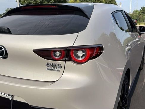Used 2025 MAZDA MAZDA3 s Sport FWD image 6