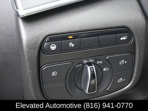 Used 2025 INFINITI QX55 Luxe w/ Cargo Package image 14