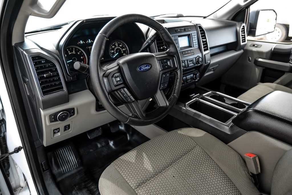Used 2018 Ford F150 XLT w/ Equipment Group 301A Mid RWD image 2