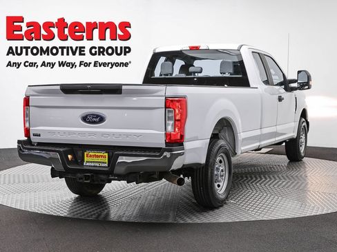 Used 2018 Ford F250 XL w/ Power Equipment Group RWD image 4