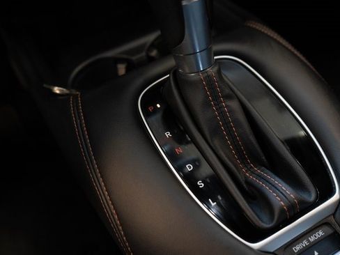 Used 2023 Honda HR-V Sport image 25