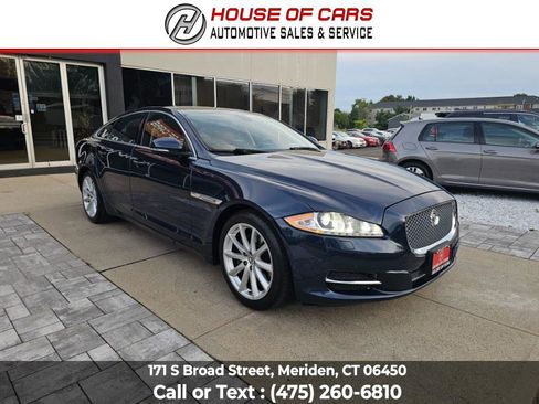 Used 2011 Jaguar XJ 4dr Sdn image 2