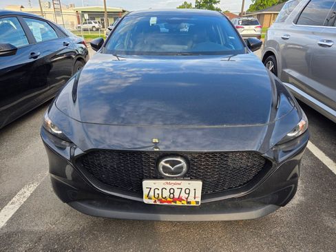 Used 2024 MAZDA MAZDA3 s FWD image 2