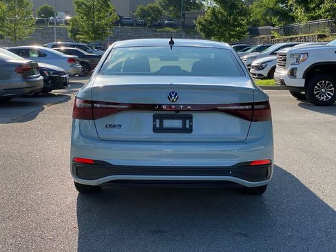 Used 2025 Volkswagen Jetta Sport FWD image 6