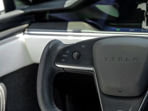 Used 2024 Tesla Model X Plaid AWD/4WD image 23