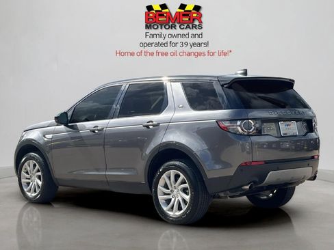 Used 2018 Land Rover Discovery Sport HSE image 3