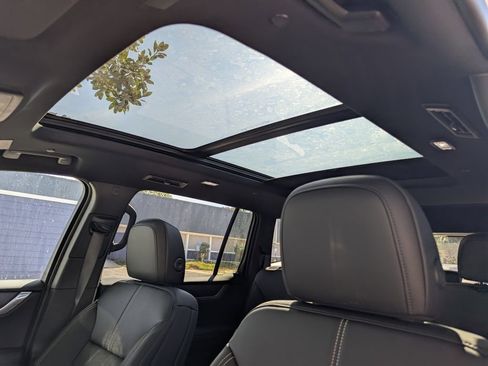 Used 2026 GMC Acadia Elevation w/ Black Edition FWD image 29