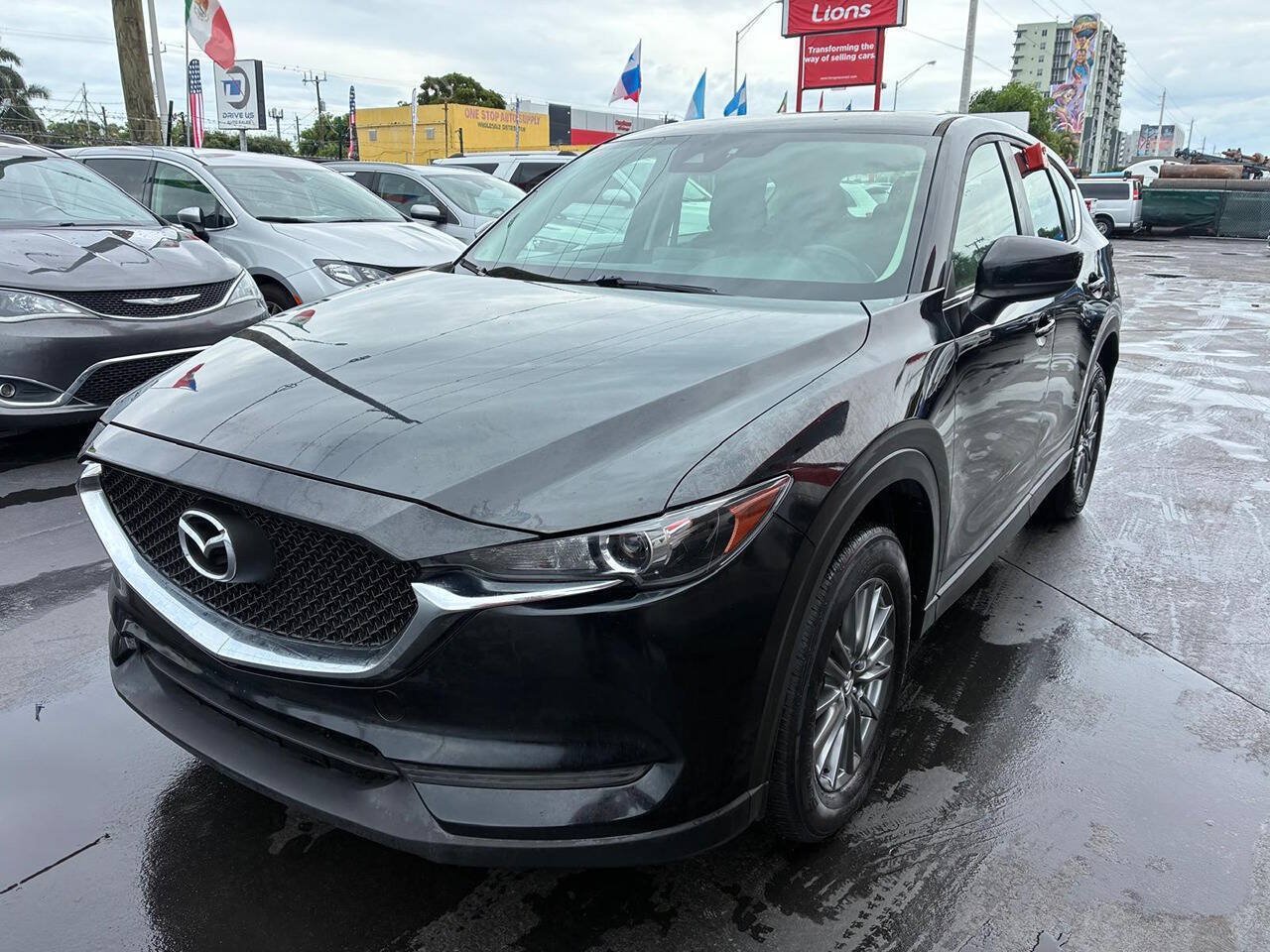 Used 2018 MAZDA CX-5 Sport FWD image 2
