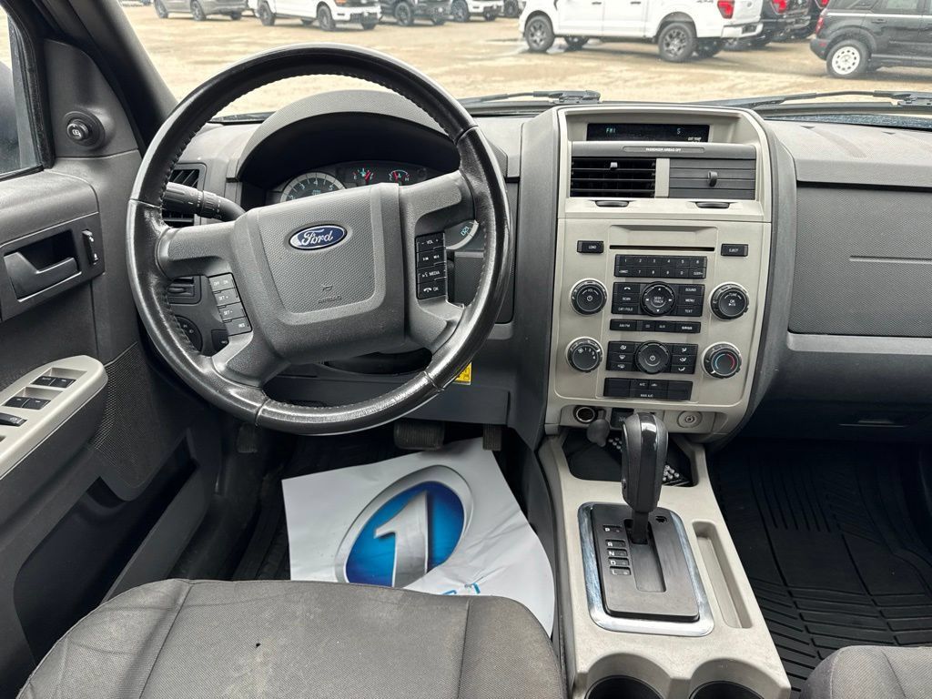 Used 2012 Ford Escape XLT FWD image 9