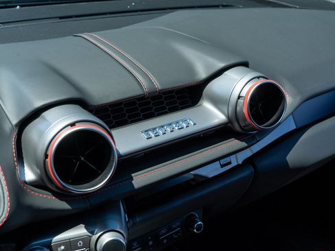 Used 2022 Ferrari 812 GTS RWD image 43