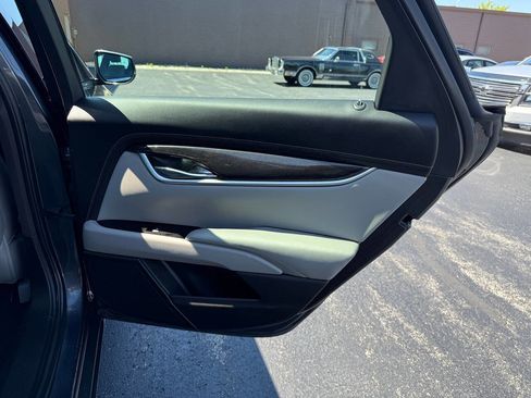 Used 2017 Cadillac XTS Luxury w/ Driver Awareness Package image 23