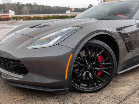 Used 2018 Chevrolet Corvette Grand Sport image 3