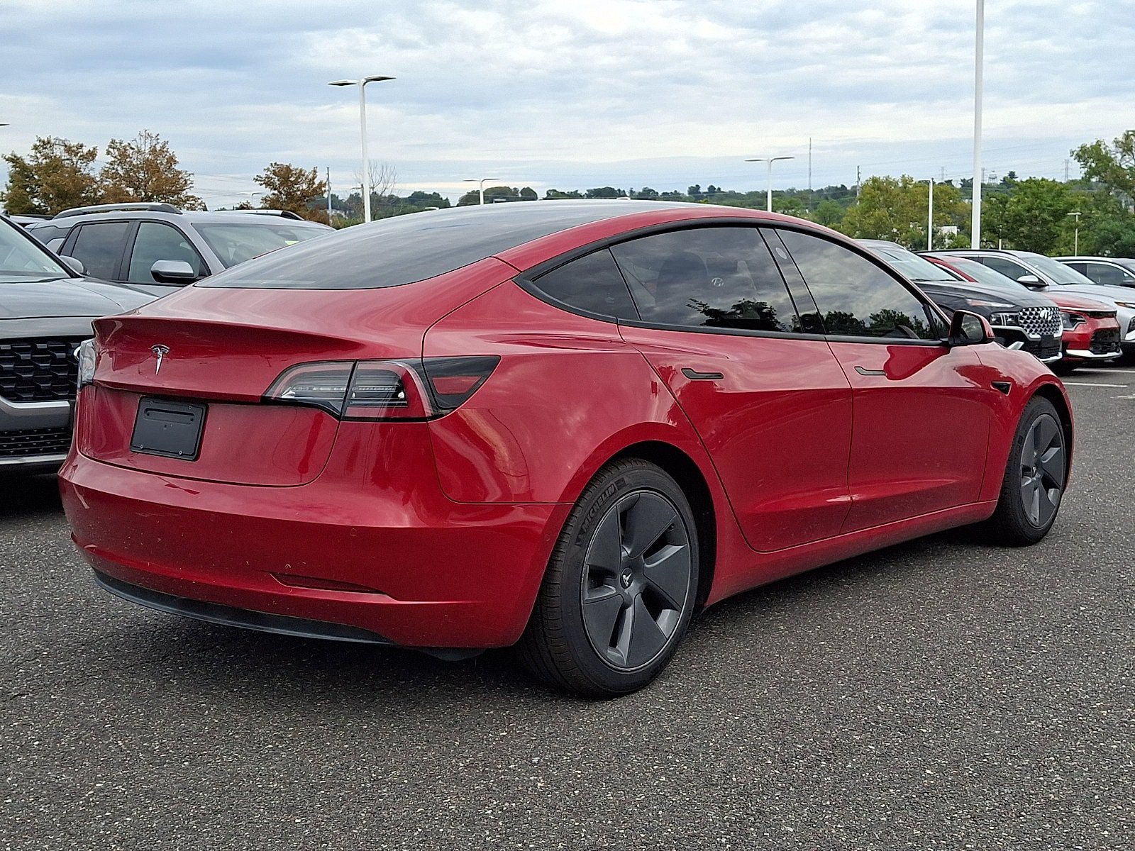 Used 2021 Tesla Model 3 Standard Range Plus RWD image 6