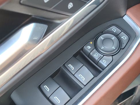 Used 2024 GMC Sierra 2500 Denali Ultimate image 26