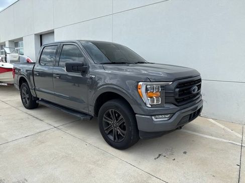 Used 2021 Ford F150 XLT w/ Equipment Group 302A High AWD/4WD image 4