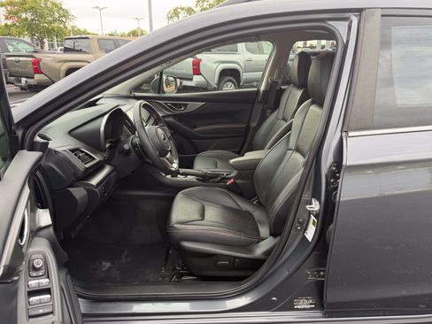 Used 2023 Subaru Crosstrek 2.5i Limited AWD/4WD image 17