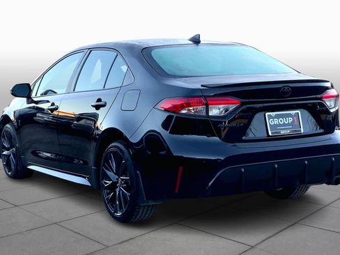 Used 2024 Toyota Corolla SE image 12