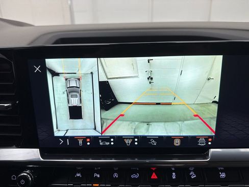 New 2026 GMC Sierra 1500 SLT w/ SLT Premium Plus Package image 36