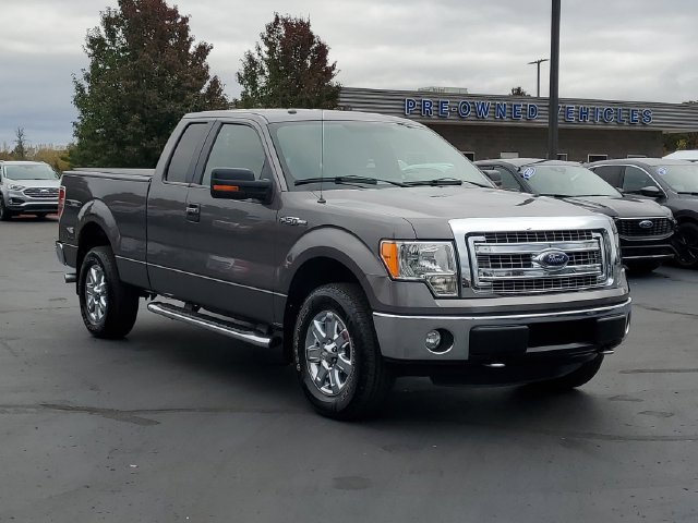 Used 2013 Ford F150 XLT w/ XLT Chrome Pkg AWD/4WD image 2