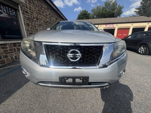 Used 2015 Nissan Pathfinder Platinum w/ Cargo Package FWD image 13