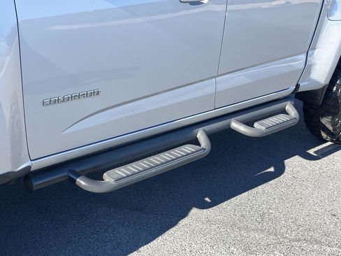 Used 2017 Chevrolet Colorado Z71 image 10