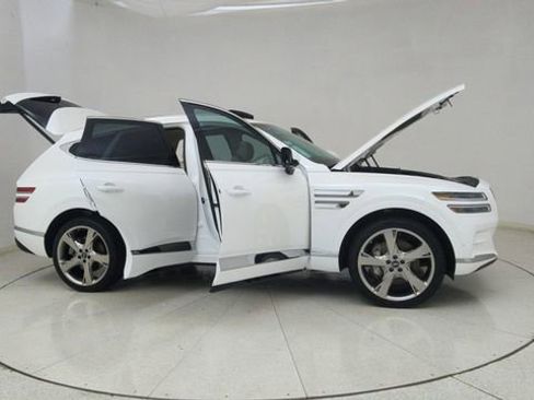 Used 2024 Genesis GV80 2.5T w/ Prestige Package image 75
