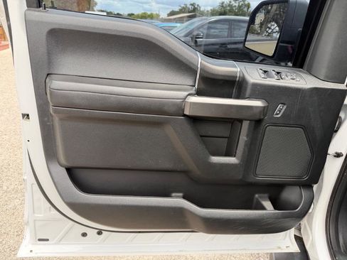 Used 2018 Ford F150 XLT w/ Equipment Group 302A Luxury RWD image 12